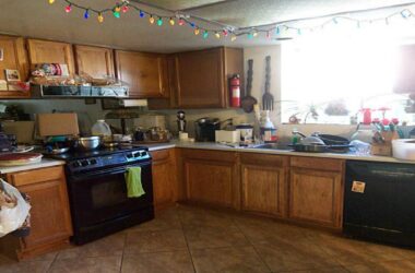 featuredimage1400x700cluttered-kitchen